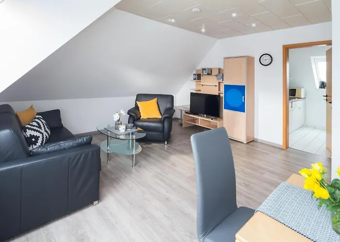 Mayglueck App 3 アパート ノルダーナイ